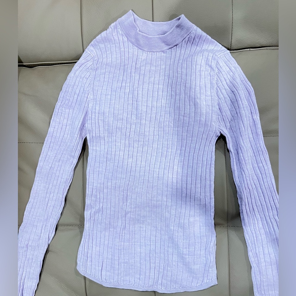 Uniqlo U top, xs, lilac